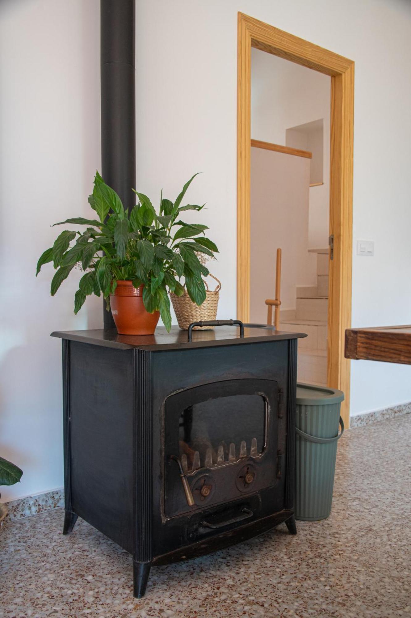 L'Almassera - Chimenea Y Montana Para Grupos En Aielo De Rugat Ayelo de Rugat Bagian luar foto